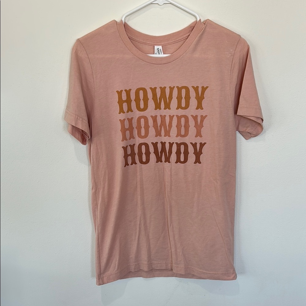 Pink 'Howdy' Graphic T-Shirt